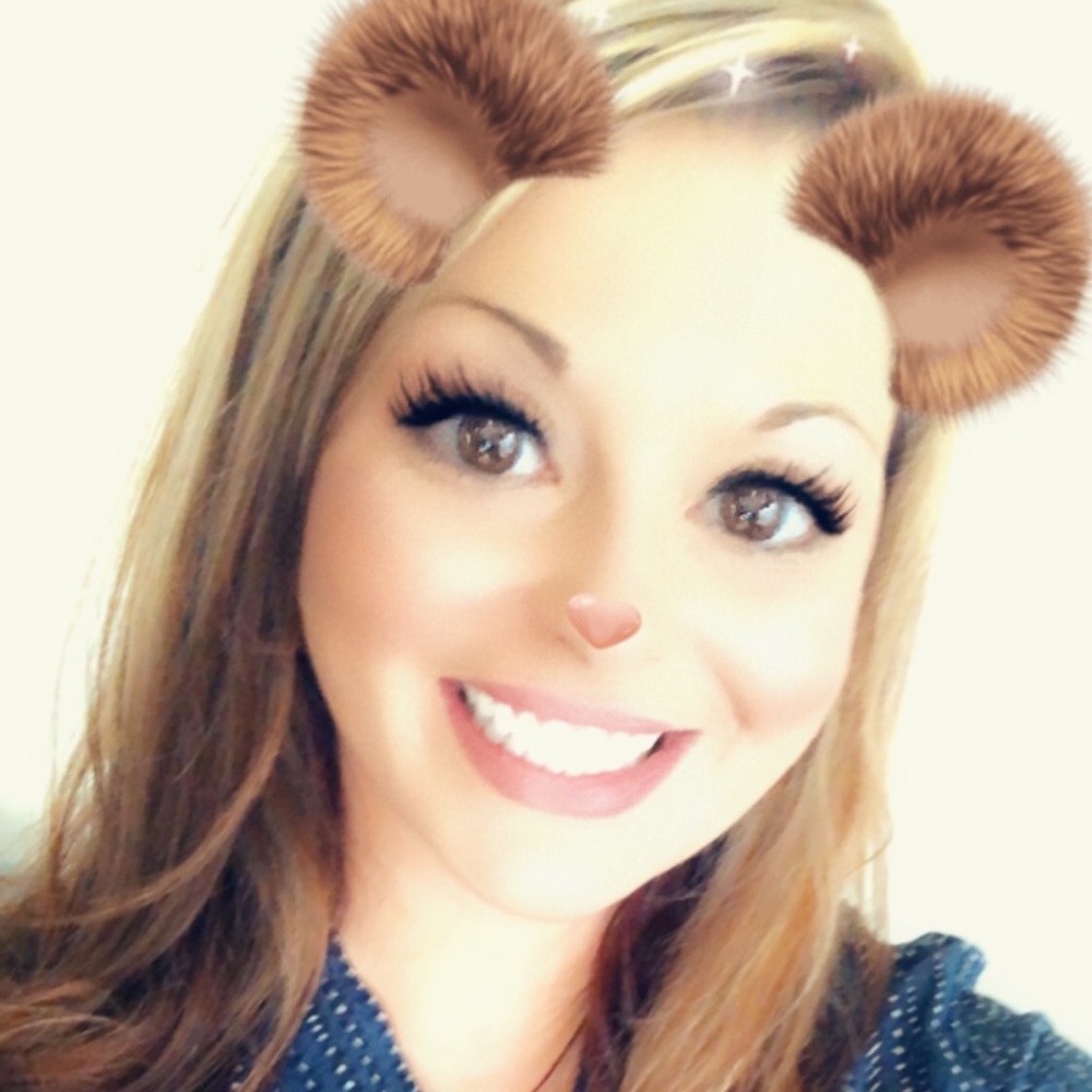 Meet your Posher, Melissa